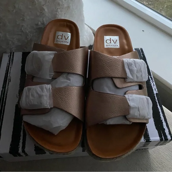 Rose Gold DBL BUCKLE UP Sz 9 CARTHER-RG-EO By Dolce Vita NWT - Picture 4 of 11